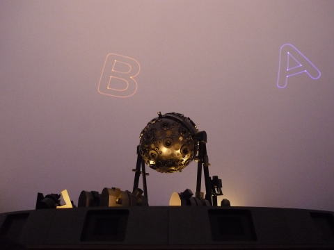 ���É��s�Ȋw�كv���l�^���E���̊��z�ƌ��R�~