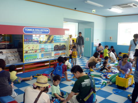 ��m���r�[�`�����h,���v����,���R�~,���z